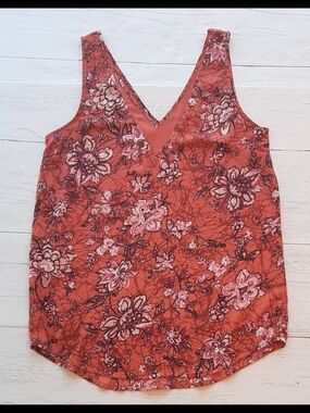 Maurices Floral Tank Top XS Coral Pink Sleeveless Boho Casual Summer Blouse